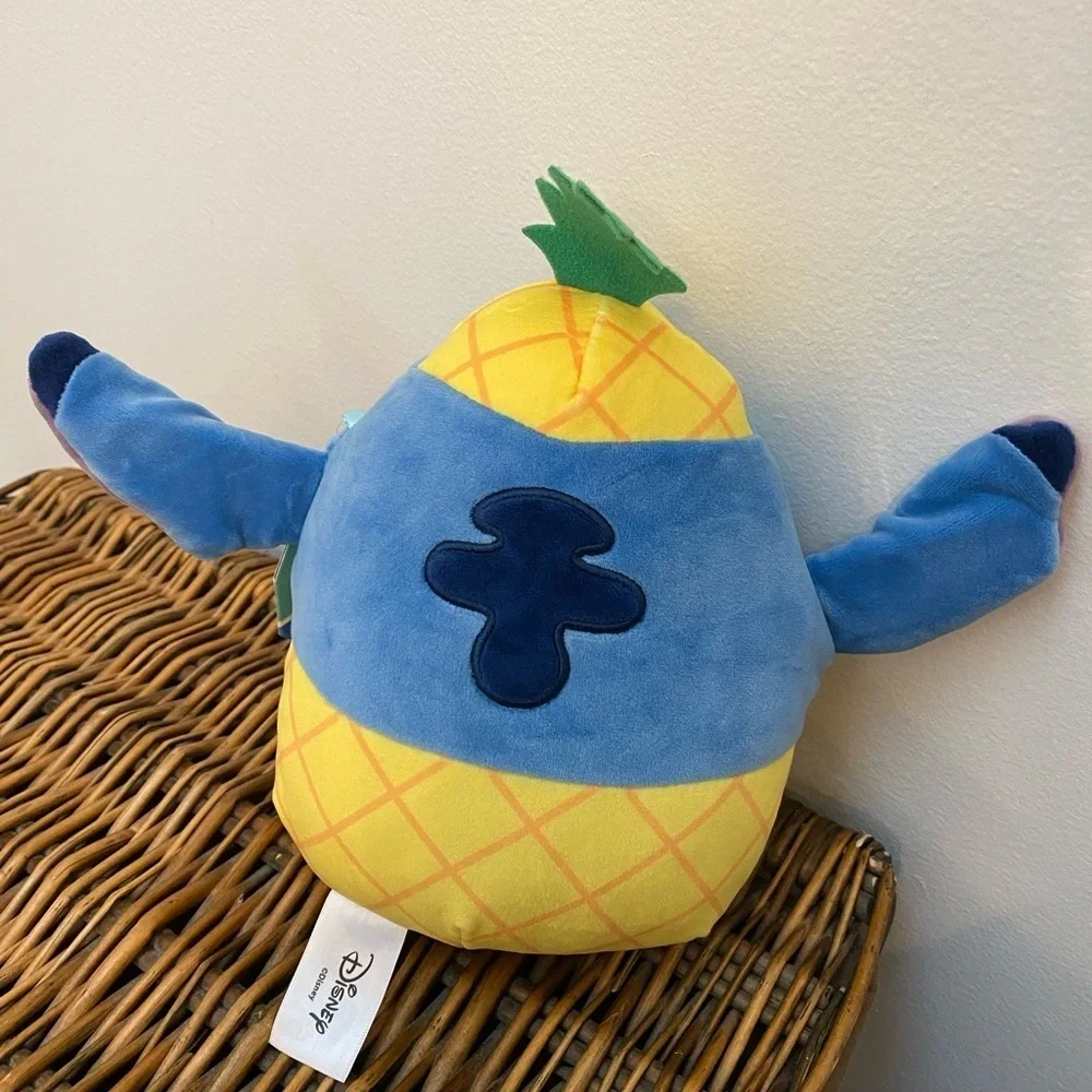 Lilo and Stitch Squishmallow - Picture 2 of 4